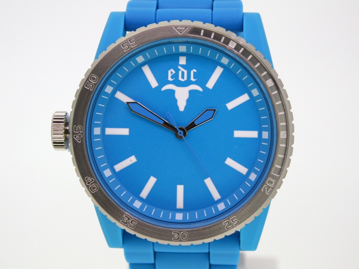 Esprit Herrenuhr XL Rubber Star Armband Kautschuk EE100831013 UVP 55,90