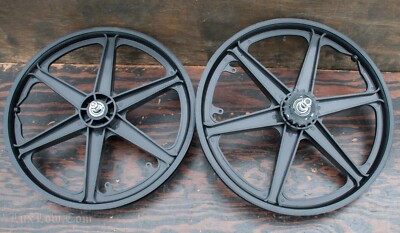 希少 OLD BMX 20インチ マグホイール 太 ペグ ビンテージ 希少 OLD BMX 20インチ マグホイール 太 ペグ ビンテージ