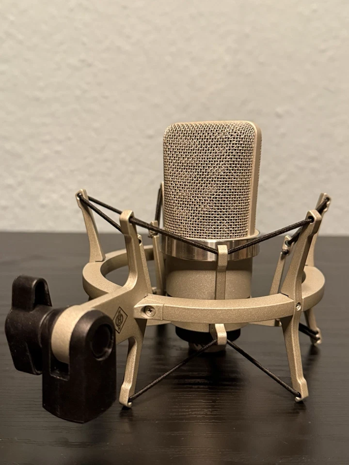 Neumann TLM 102 Studio Set, Nickel - Bild 2 von 3