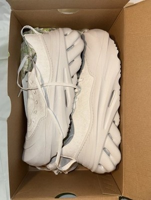Crocs Echo Surge Lace Up Low Top White Unisex Athletic Sneaker 210109-1OR