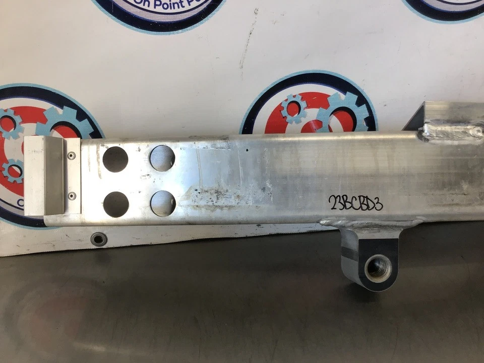 Barra de choque de parachoques delantero Infiniti G25 G37 Q40 09-15 62030JK61A OEM 23BCBD3 Foto 2 de 4