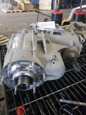 シルバラード＆トランスポート 🏁CARS AND TRUCKS🏁 •Need a Vehicle ASAP? I got you covered!! I DO