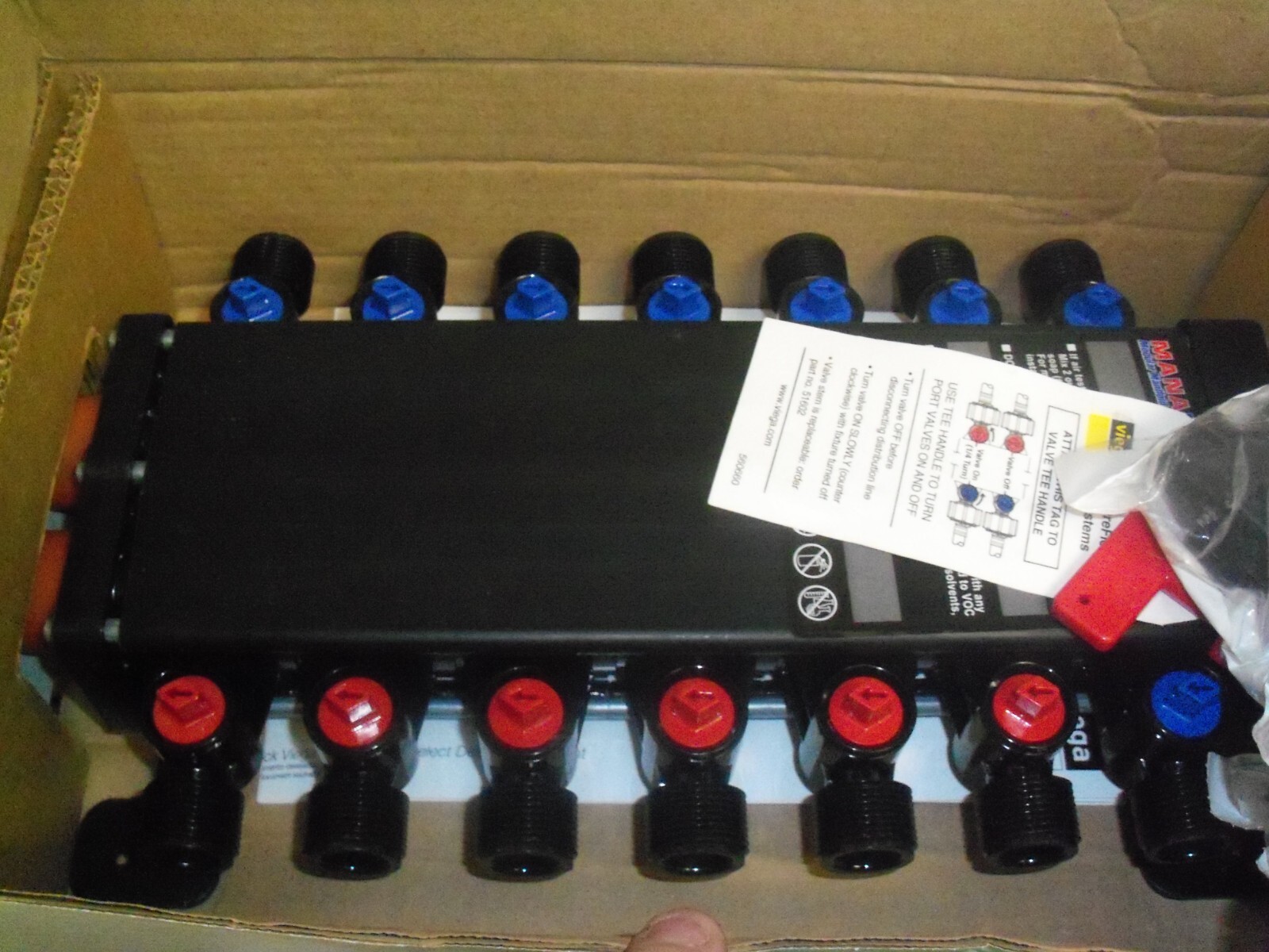 American Motorhome RV Fresh Water Manabloc 14 Port Manifold V5030 36144