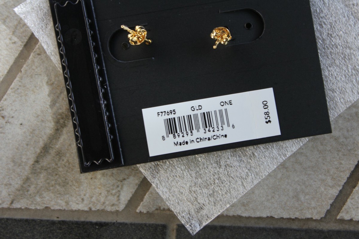 ★ COACH ★ 90715 Demi-Fine Horse And Carriage Stud Earrings COACH Demi-Fine Horse And Carriage Stud Earring Gold 90715