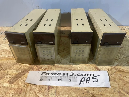 4 OMRON E5EV TEMPERATURE CONTROLLER CONTROL COUNTER E5EV-R90P-US 4.5VA 4.5 VA