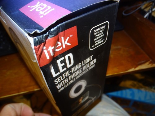 Itek LED Selfie Ring Light with Phone Holder & Flexible Gooseneck Arms ...
