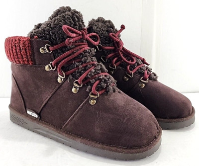 MUKLUKS women's Harmony ankle boots size 10 M brown faux suede lace-up NEW