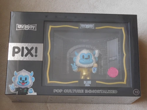 THRILLJOY PIX! BLOO 2024 GOLD SUIT "CHASE" POP CULTURE FIGURE