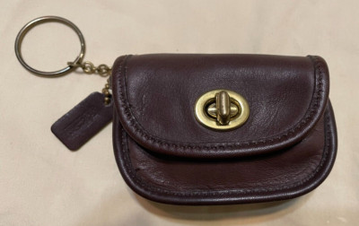 小物 Old Coach City Key Fob Turn Rock Lime 小物 Old Coach City Key Fob Turn Rock Lime Vintage Coach