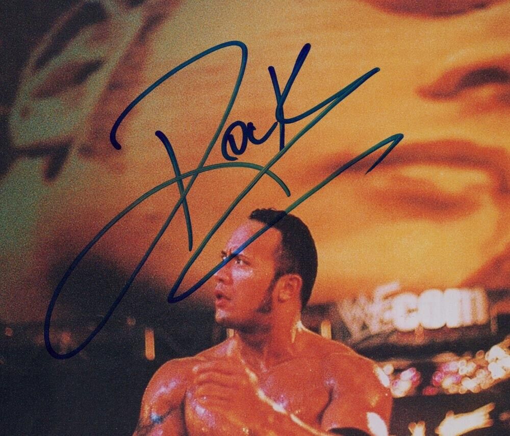 WWE THE ROCK SIGNED THE PEOPLE'S EYEBROW 8X10 PHOTO