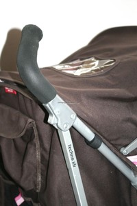 poignée poussette maclaren