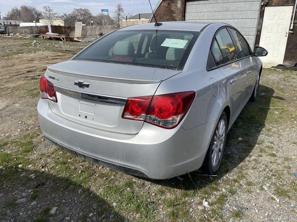 2012 Chevrolet Cruze Eco Intake Manifold 1.4liter Turbo - Image 3 of 4