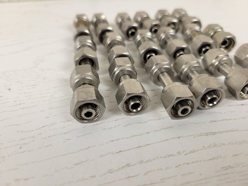 (18) 316 Stainless Steel Fittings - 1/4" Compression x 1/4" Compression J298B - Picture 2 of 5