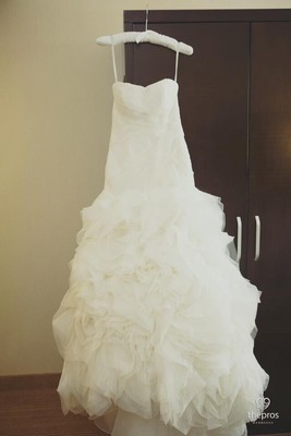 white by vera wang organza and satin wedding dress