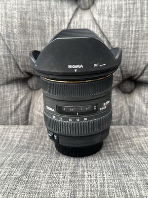 Sigma 10-20mm F4-5.6 EX DC HSM Ultraweitwinkelobjektiv für Canon mit Haube und Schutzkappen