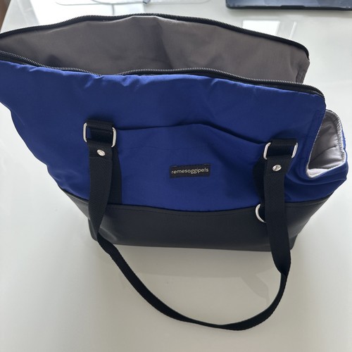 Remesoggipets  Blue Pet Bag Small Size with Dual Handles