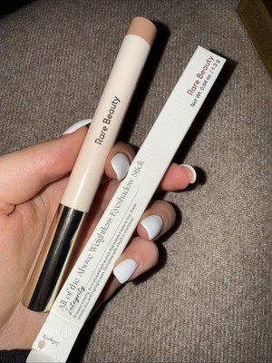 Rare Beauty All Of The Above Weightless Eyeshadow Stick - Integrity 1,3g