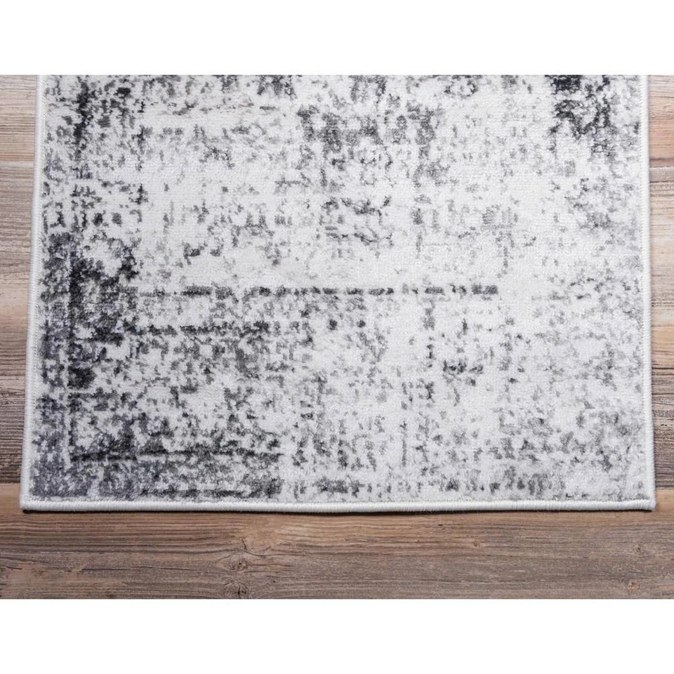 Sofia Casino Gray 2 Ft. X 7 Ft. Medallion Runner Rug - Image 4 of 4