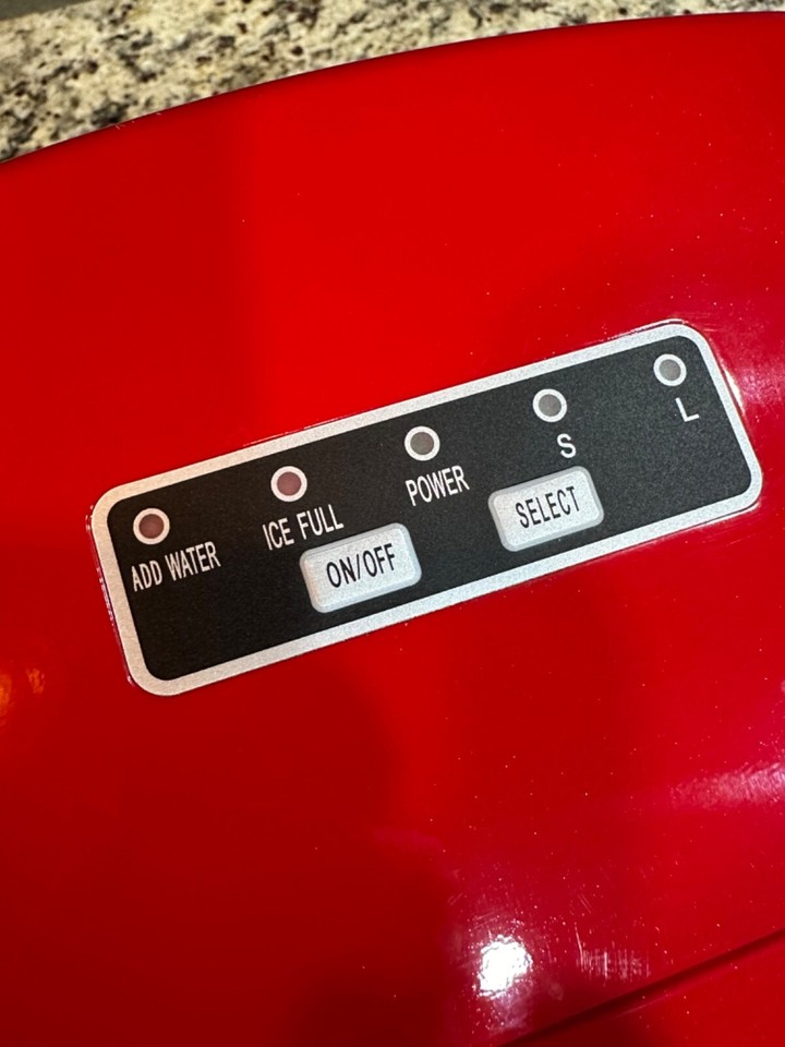 Frigidaire EFIC108 Counter top Portable, 26 lb per Day Compact Ice