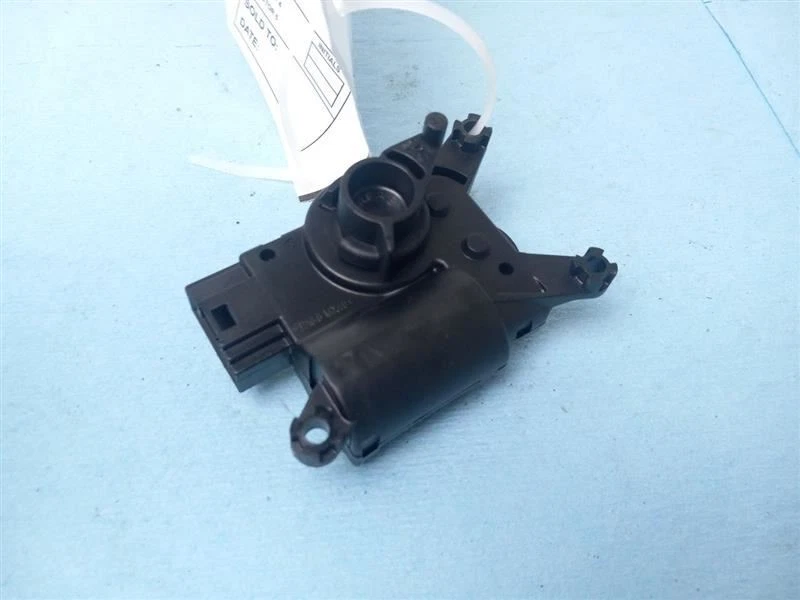 ACTUADOR DE VENTILACIÓN DE AIRE SERVO ALETA CLIMATIZACIÓN PARA AUDI Q7 2007-2015 2017-2019 Foto 2 de 4