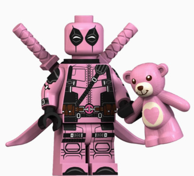 Deadpool Figur mit pink Omaze Cancer Charity Outfit und Teddybär (inkl. 2 Köpfe)