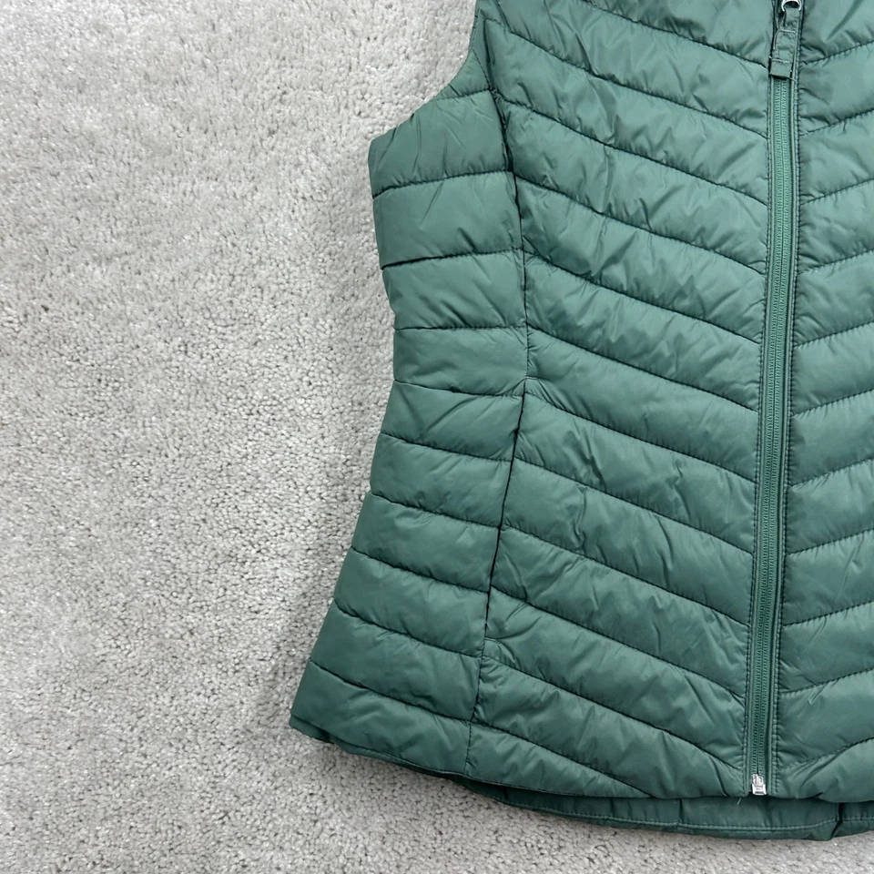 Colete acolchoado Old Navy feminino tamanho médio verde zíper completo bolsos ativos - Imagem 2 de 4