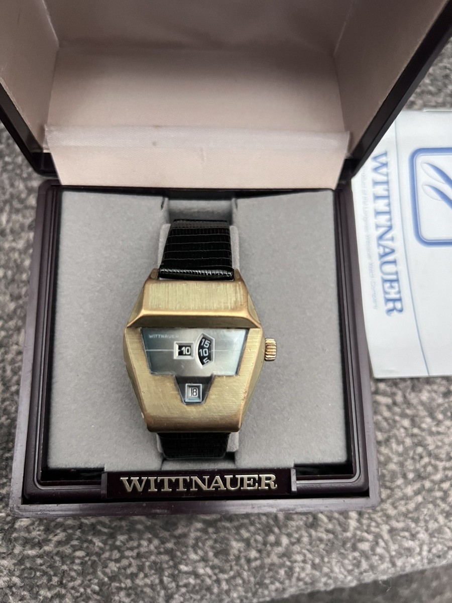 Wittnauer by Longines　時計 Very Rare WITTNAUER LONGINES Automatic Jump Hour ' Coffin' Digital