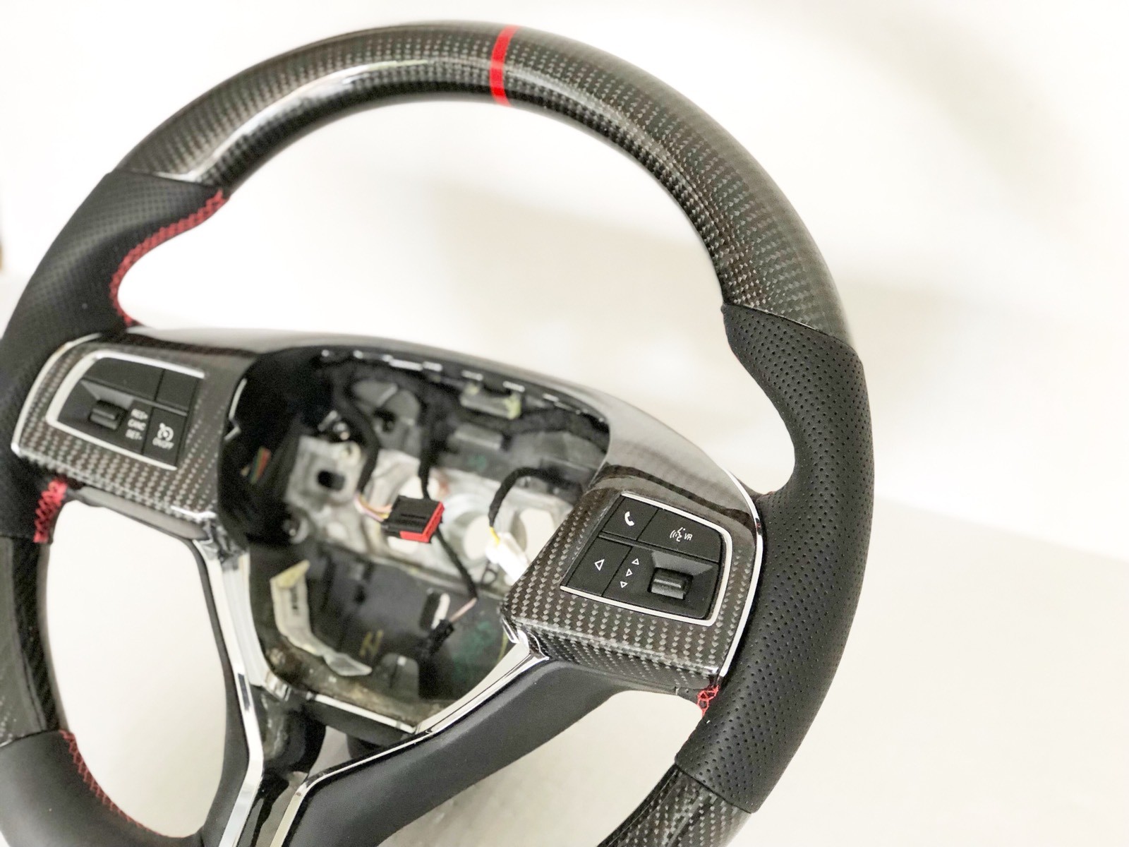 OEM NEW MASERATI GHIBLI QUATTROPORTE LEVANTE CARBON FIBER RED STEERING WHEEL