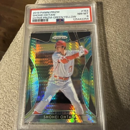 Shohei Ohtani  RARE! 2019 Panini Prizm, Hyper Prizm Green Yellow #153 PSA 8!