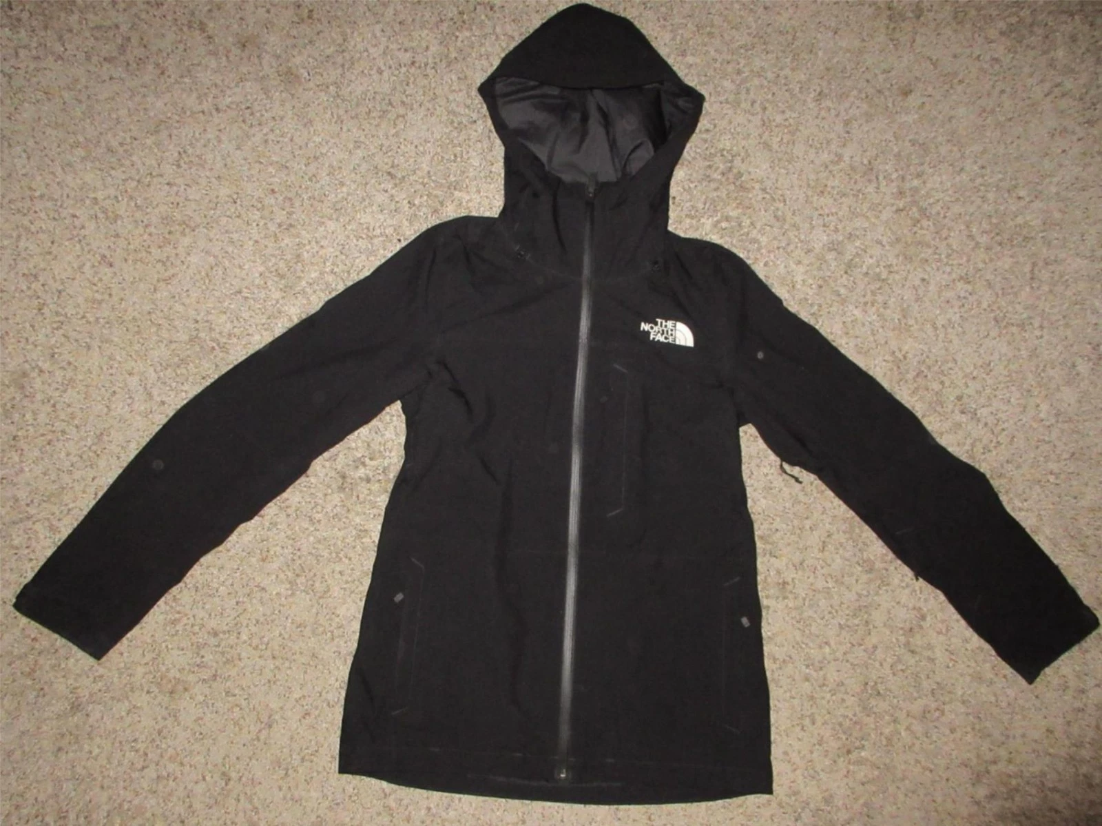 The North Face Womens S Thermoball ECO Snow Triclimate Jacket *SHELL ONLY* Black
Opens in a new wind