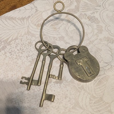 ULTRA RARE Vintage U.S.N. US Navy Brass Padlock Jas Morgan&Sons