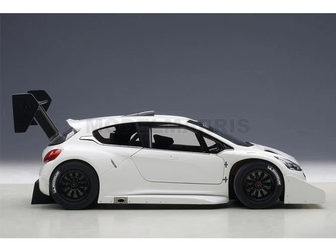 AUTOART 81355 PEUGEOT 208 T16 RALLY PIKES PEAK N 0 PLAIN BODY VERSION 2013 1/18 - Immagine 4 di 4