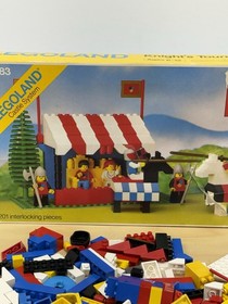LEGO Castle 383/6083 Knight&rsquo;s Joust InComplete With Box And Manual