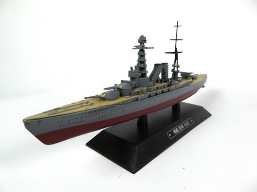 Mutsu 1923 Japan Schlachtschiff 1:1100 DeAgostini Militär T13 - Bild 2 von 5