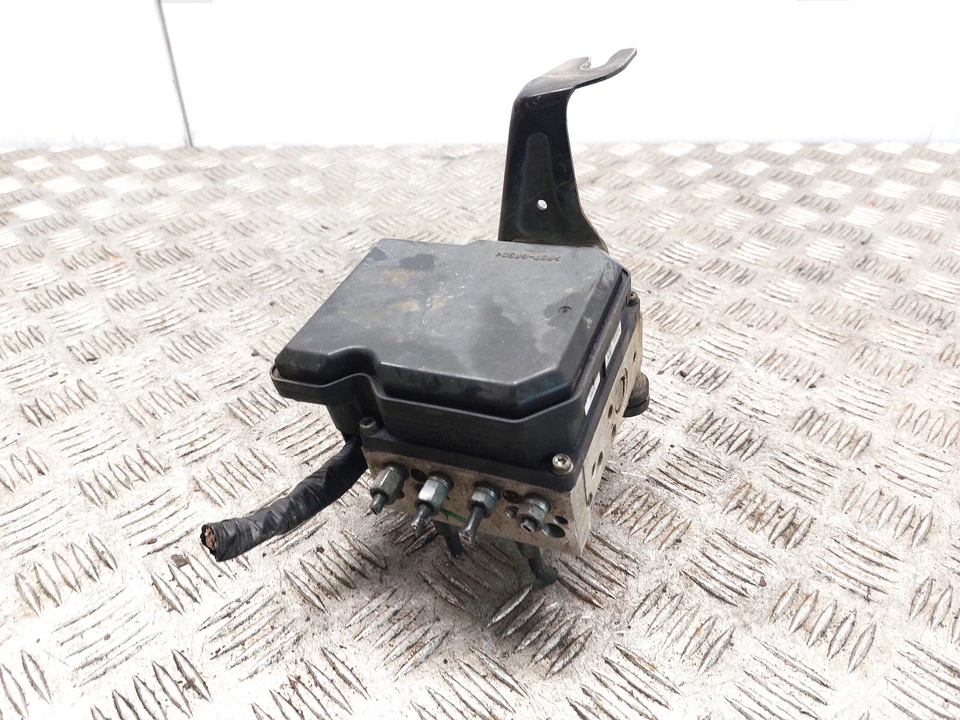 NISSAN JUKE 2016 1.5 DCI ABS PUMP CONTROL MODULE UNIT TD8405 - Image 2 of 4