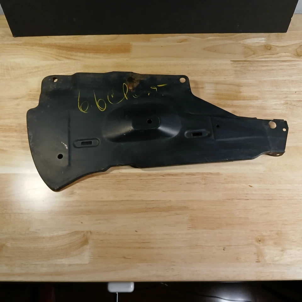 Chevrolet Belair Impala 1966 rejilla al panel del guardabarros GM #3874549 #3874550 L+R nuevo en caja Foto 4 de 4