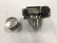 Ducati SS900 1999 injected bike front horizontal cylinder barrel and piston