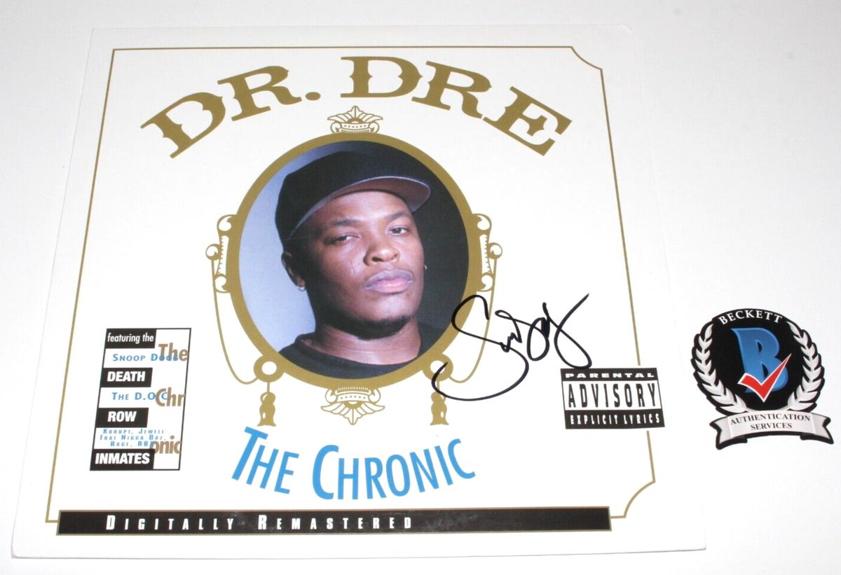SNOOP DOGG SIGNED 'DR. DRE' THE CHRONIC' ALBUM VINYL RECORD LP