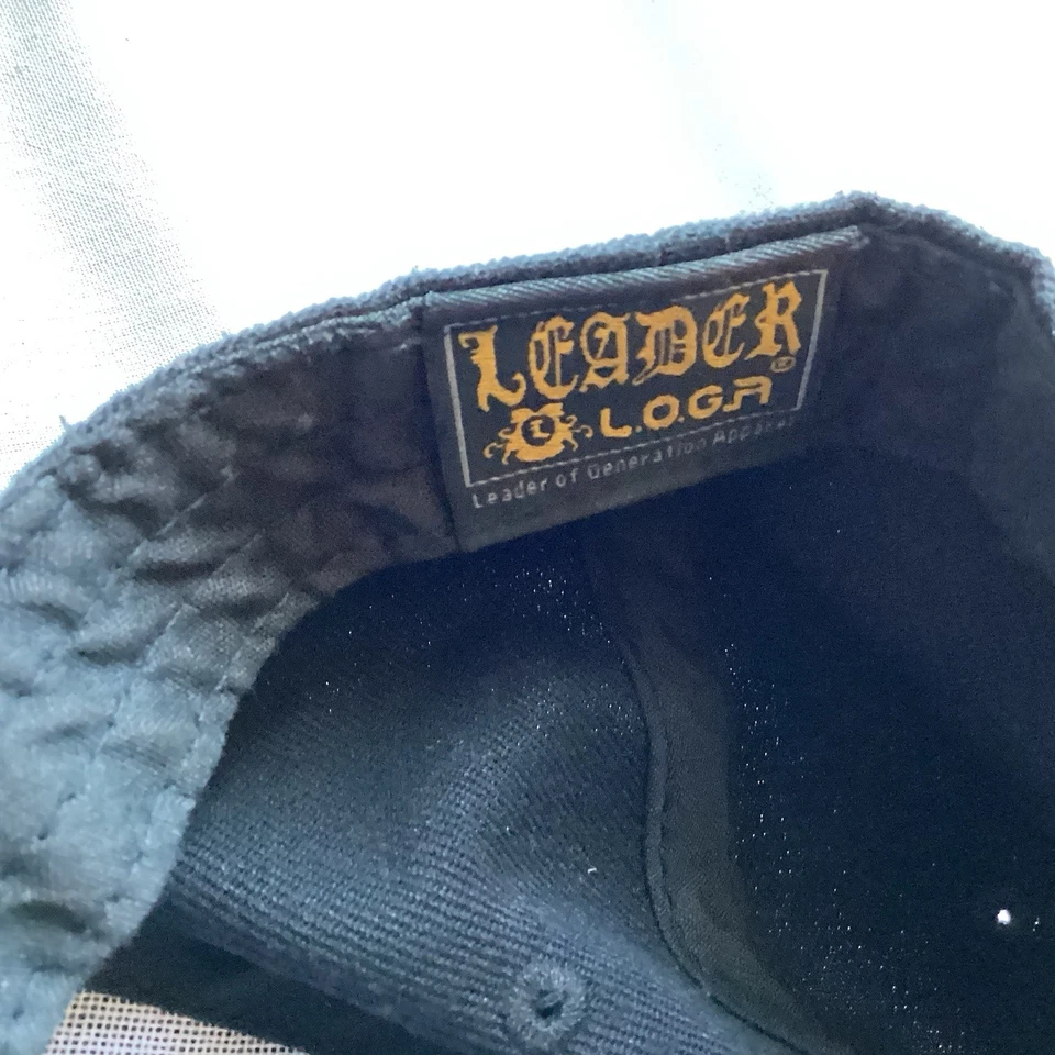 De colección Y2K Playboy Negro Snapback Gorra Bordada Icónico Conejito Logo Líder Loga Foto 3 de 4