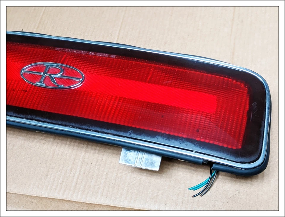 ✅ 1986-1988 Buick Riviera tail light lens RH Right original tail lamps OEM - Image 4 of 4