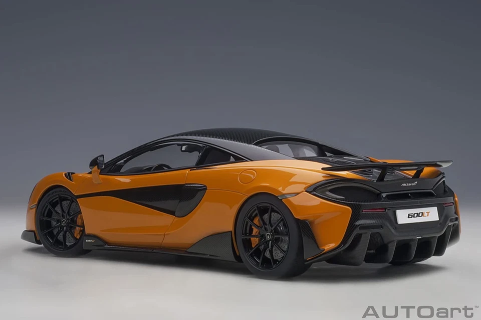AUTOart 1/18 McLaren 600LT Orange / Carbon Roof 76084 - Image 2 of 4