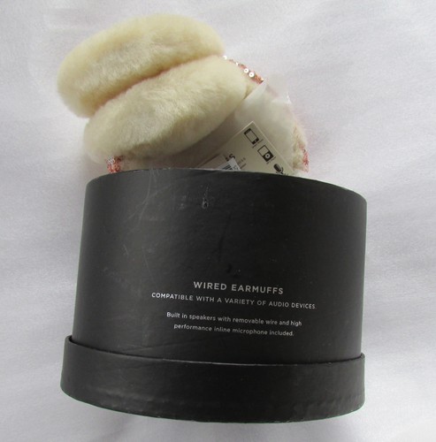 UGG Wired Earmuffs Tech Sand Shearling Pink Silver Sequins New - Picture 8 of 9