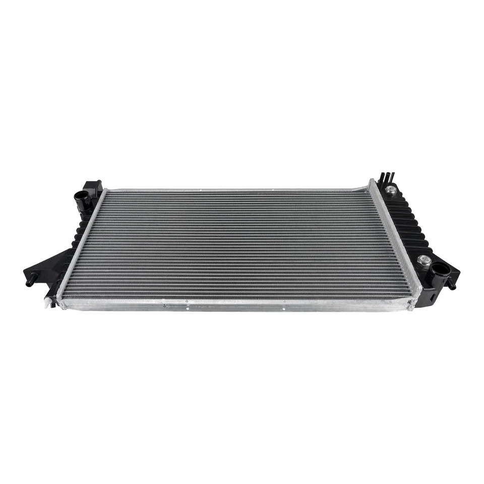 Radiator For 1998-2001 Ford Escort 1996-2007 Ford Tauru 1996-2005 Mercury Sable Foto 4 de 4