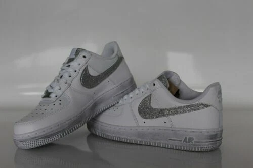 Scarpe da ginnastica Nike argento per donna