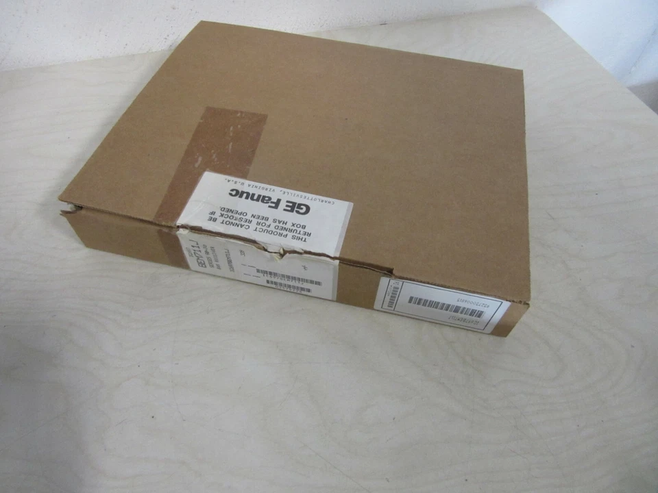 Récepteur de bus GE Fanuc IC697BEM711J Series 90-70 - Photo 2/4