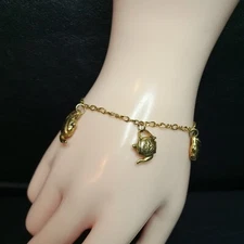 Vintag HMKCDS Hallmark Gift Colletion Jewlery Tea Pots Charms Bracelet. 4167