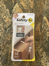 Safety 1st 14 Pack Wide Grip Cabinet  & Drawer Latches Child Baby Proof New NIP