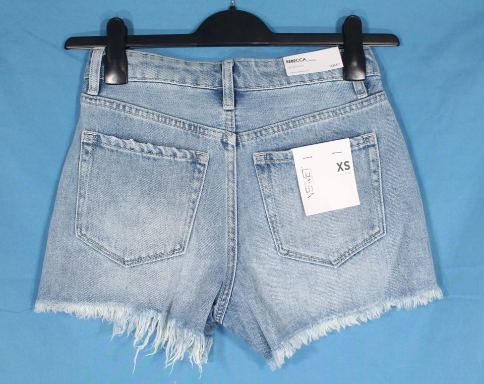 Shorts jeans novo com etiquetas VERVET By FLYING MONKEY corte destruído REBECCA HIGH-RISE XS - Imagem 4 de 4