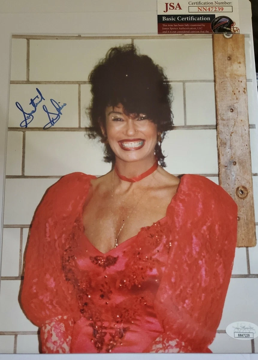 Sensational Queen Sherri