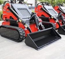 FREE SHIPPING NEW TYPHON STOMP 1,800lbs Mini Skid Steer 23HP Gas EPA Engine